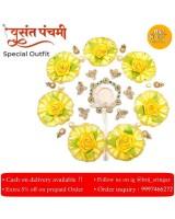 Krishna Dresses Floral Maang Tikka in Yellow Color