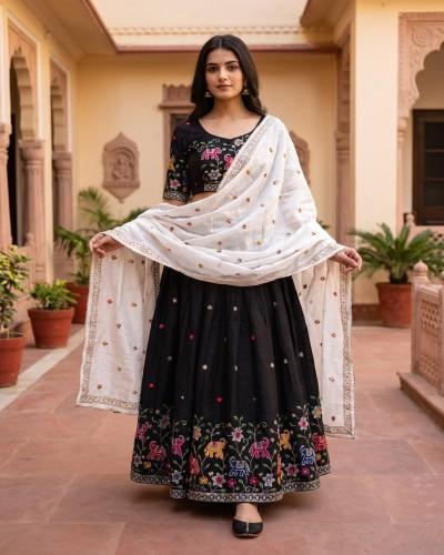 Beautiful Black Elephant Print Gopi Dress, Perfect For Festivals, Garba & Dandiya Nights 