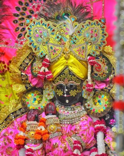 Radhaballav Ji Poshak in Vibrant Pink Adorned with Elaborate Crown