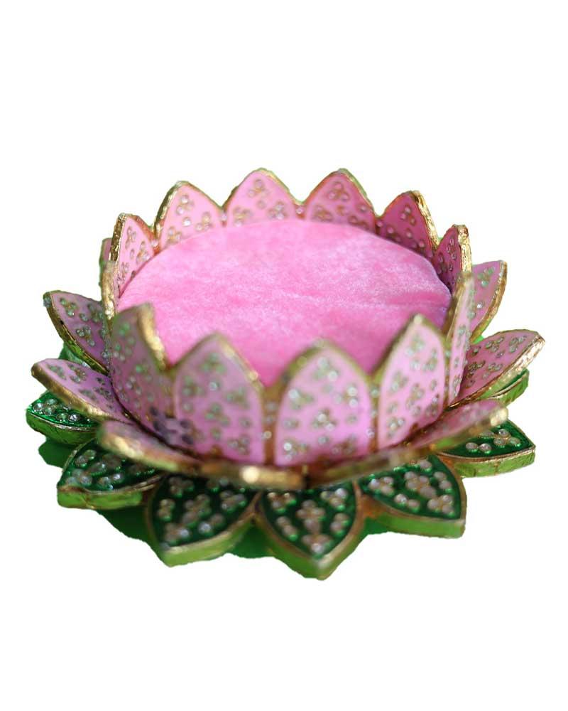 Decorative Lotus-Shaped Deity Pedestal Beautiful Pink And Green Singhasan With Detailed Embellishments For Janmashtami And Special Occasions