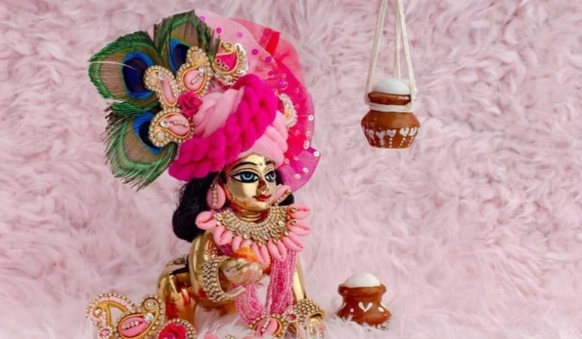 Why It’s Important to Buy Laddu Gopal Dresses Online for Every Season of Devotion